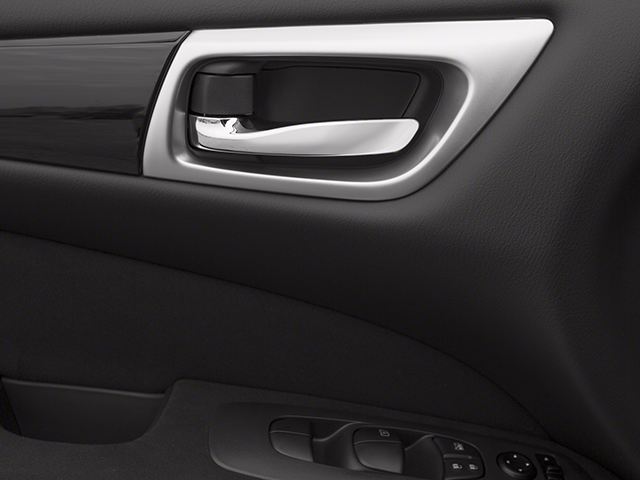 2014 Nissan Pathfinder SV