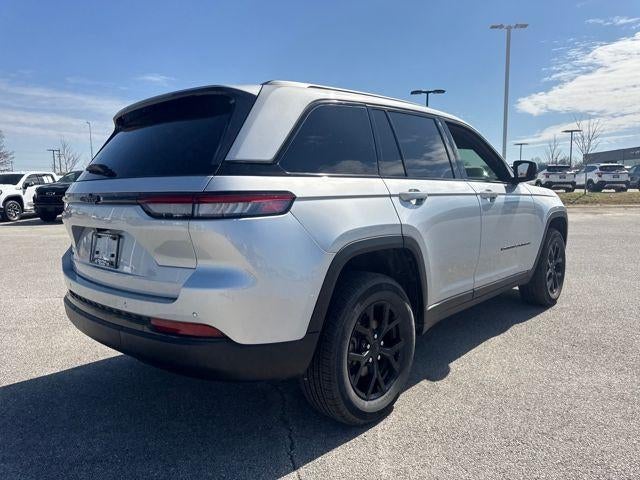 2025 Jeep Grand Cherokee Altitude 4x4