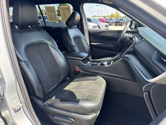 2023 Jeep Grand Cherokee L Altitude 4x4