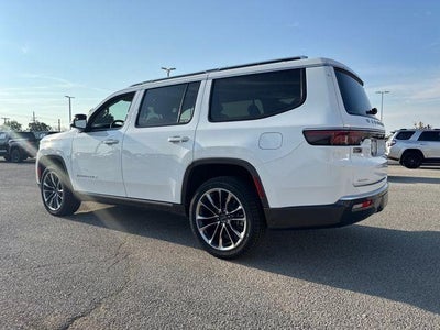 2022 Jeep Wagoneer Series III 4x4