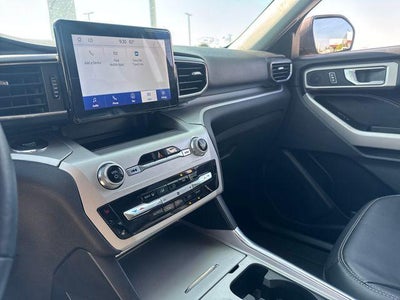 2022 Ford Explorer XLT 4WD