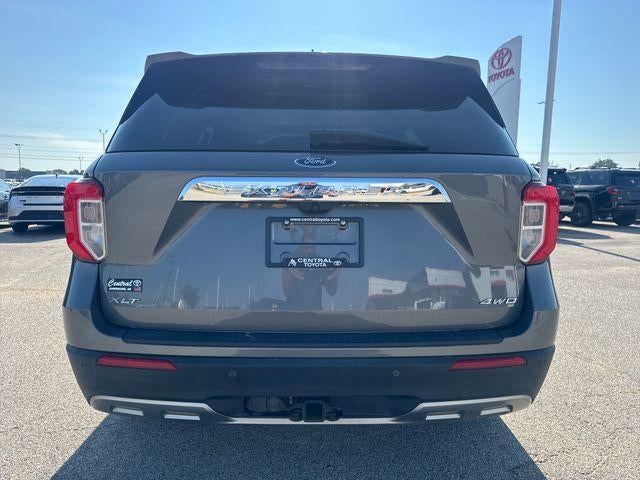 2022 Ford Explorer XLT 4WD