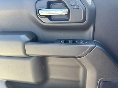 2025 Chevrolet Silverado 1500 Crew Cab Short Box 4-Wheel Drive Custom