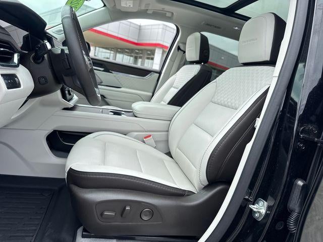 2025 GMC Acadia FWD Denali