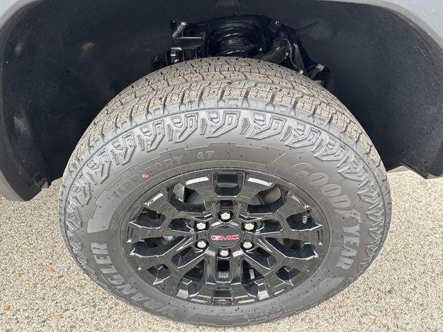 2026 GMC Canyon Crew Cab Short Box 2-Wheel Drive Elevation