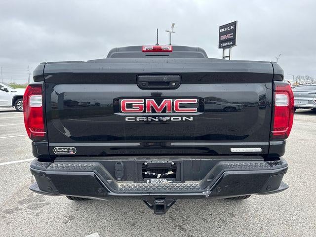 2026 GMC Canyon Crew Cab Short Box 2-Wheel Drive Elevation