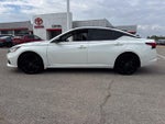2022 Nissan Altima 2.5 SR Sedan