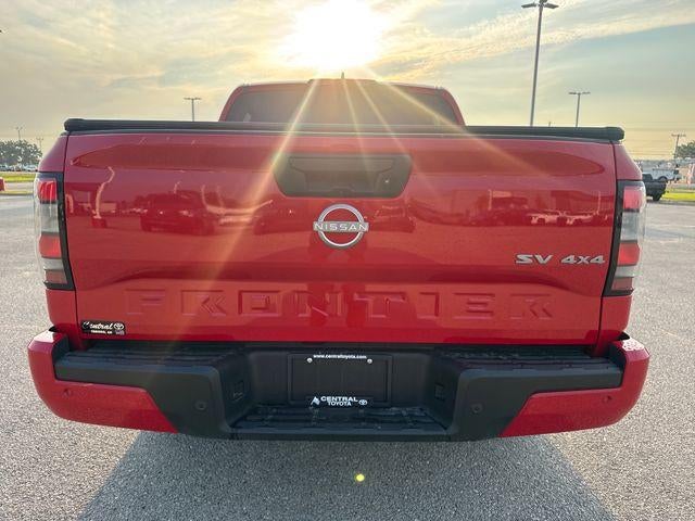 2024 Nissan Frontier Crew Cab 4x4 SV