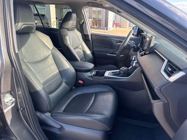 2022 Toyota RAV4 XLE Premium FWD (Natl)