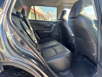 2022 Toyota RAV4 XLE Premium FWD (Natl)