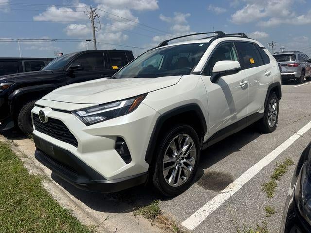 2022 Toyota RAV4 XLE Premium FWD (Natl)