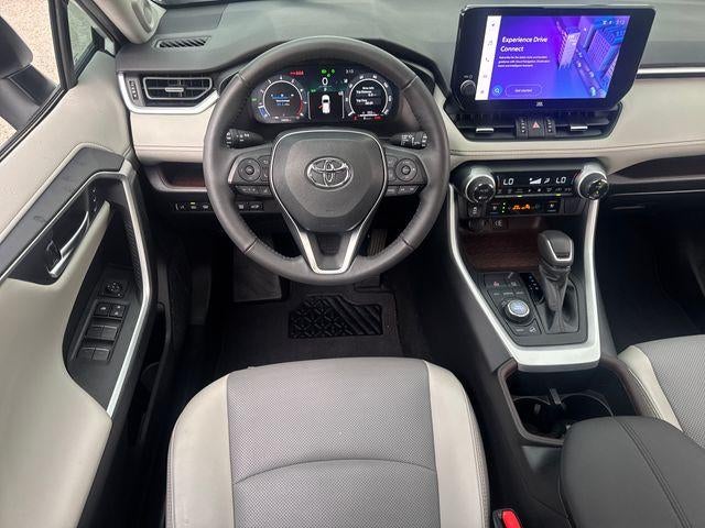 2024 Toyota RAV4 Limited AWD (GS)