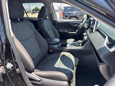 2025 Toyota RAV4 XLE AWD (Natl)