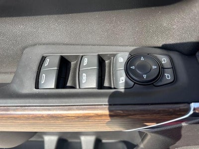 2022 Chevrolet Silverado 1500 LTD Crew Cab Short Box 4-Wheel Drive High Country