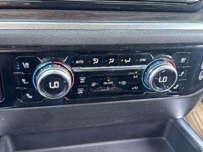 2022 GMC Sierra 1500 Crew Cab Short Box 4-Wheel Drive SLT