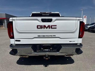 2022 GMC Sierra 1500 Crew Cab Short Box 4-Wheel Drive SLT