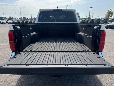2026 Toyota Tacoma 2WD 2WD TRD Sport Double Cab 5' Bed AT (Natl)