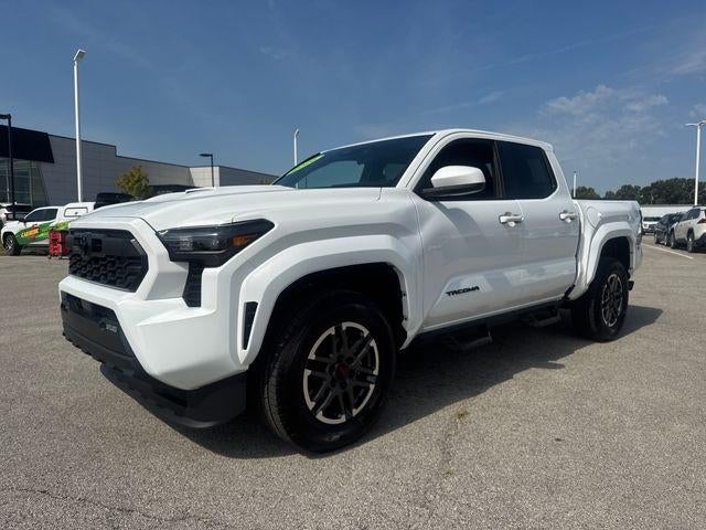2026 Toyota Tacoma 2WD 2WD TRD Sport Double Cab 5' Bed AT (Natl)