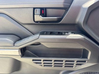 2025 Toyota Tacoma 4WD 4WD SR5 Double Cab 5' Bed AT (GS)