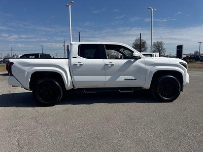 2025 Toyota Tacoma 4WD 4WD SR5 Double Cab 5' Bed AT (GS)