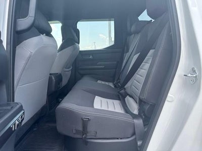 2025 Toyota Tacoma 4WD 4WD SR Double Cab 5' Bed MT (Natl)
