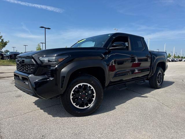 2025 Toyota Tacoma 4WD 4WD TRD Off Road Double Cab 5' Bed AT (Natl)