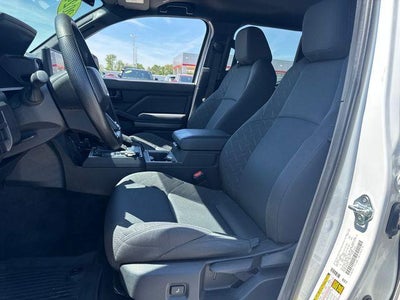 2024 Toyota Tacoma 4WD 4WD SR5 Double Cab 5' Bed AT (GS)
