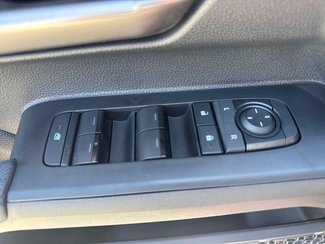 2025 Toyota Tacoma 4WD 4WD TRD Sport Double Cab 5' Bed AT (Natl)