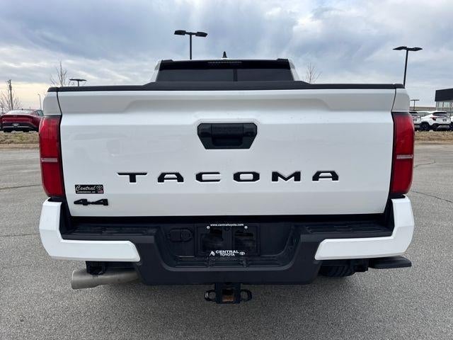2024 Toyota Tacoma 4WD 4WD SR5 Double Cab 5' Bed AT (GS)