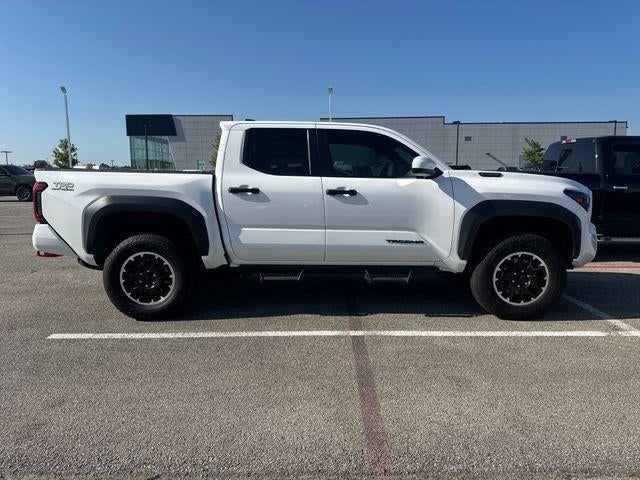 2025 Toyota Tacoma 4WD 4WD TRD Off Road Hybrid Double Cab 5' Bed AT (Natl)