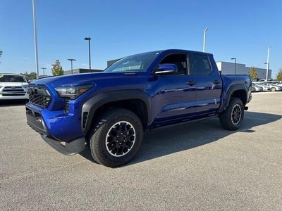 2025 Toyota Tacoma 4WD 4WD TRD Off Road Hybrid Double Cab 5' Bed AT (Natl)