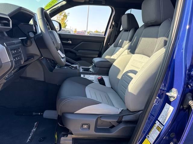 2025 Toyota Tacoma 4WD 4WD TRD Off Road Hybrid Double Cab 5' Bed AT (Natl)