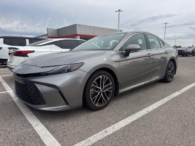 2025 Toyota Camry XLE (SE)
