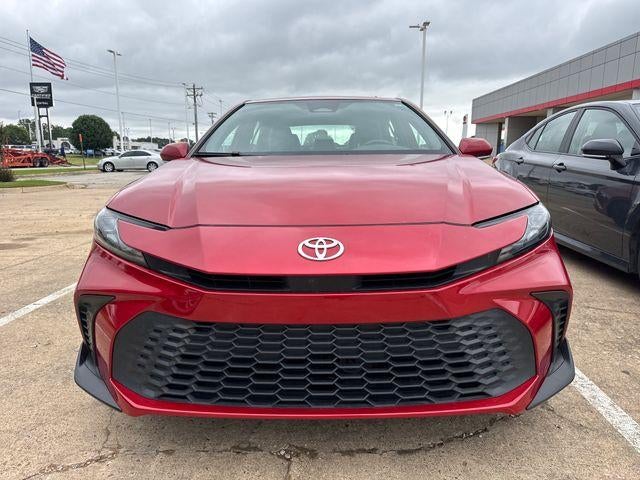 2025 Toyota Camry SE (SE)