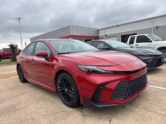 2025 Toyota Camry SE (SE)