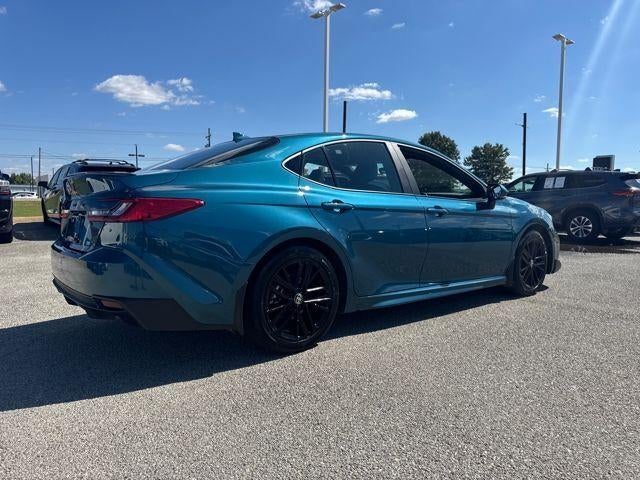 2025 Toyota Camry SE (SE)