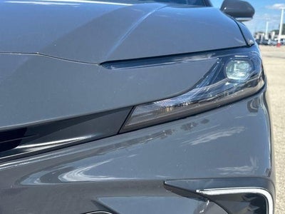 2025 Toyota Camry SE (SE)