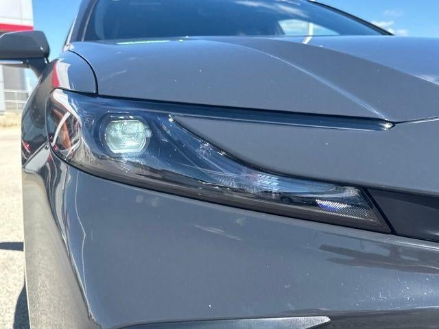 2025 Toyota Camry SE (SE)