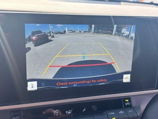 2025 Toyota Camry SE (SE)