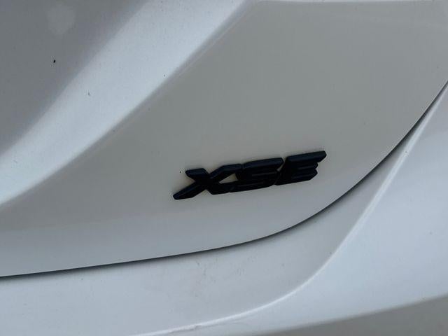 2020 Toyota Camry XSE Auto (Natl)