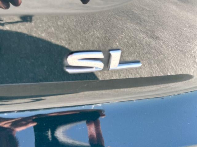 2022 Nissan Pathfinder SL 2WD
