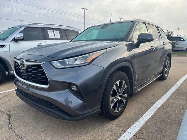 2020 Toyota Highlander XLE FWD (Natl)