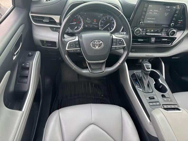 2022 Toyota Highlander XLE AWD (Natl)