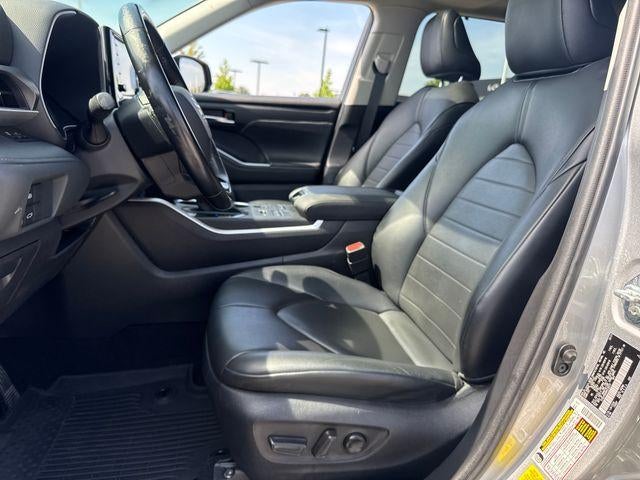 2021 Toyota Highlander XLE AWD (Natl)