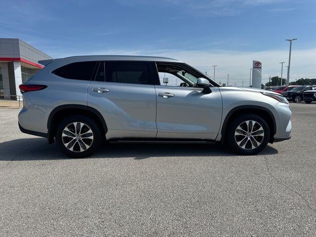 2021 Toyota Highlander XLE AWD (Natl)
