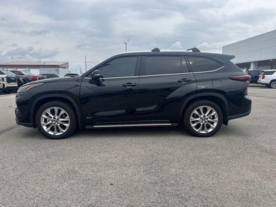 2025 Toyota Highlander Hybrid Limited AWD (Natl)