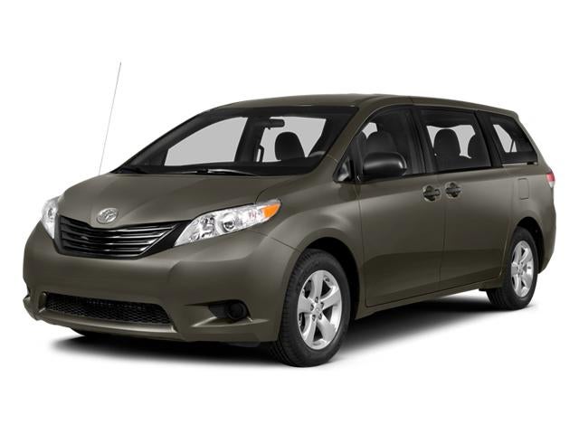 2014 Toyota Sienna 5dr 8-Pass Van V6 XLE FWD (Natl)