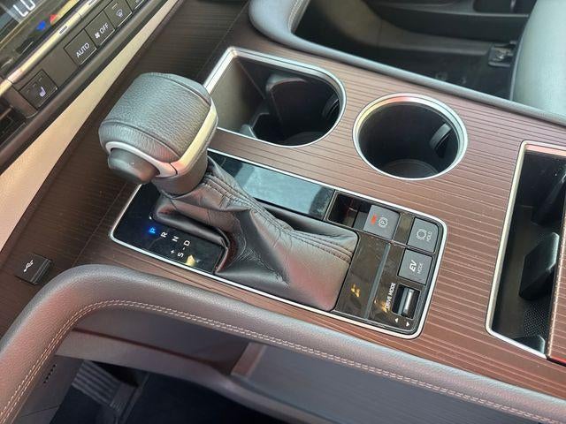 2022 Toyota Sienna XLE FWD 8-Passenger (Natl)