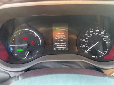 2022 Toyota Sienna XLE FWD 8-Passenger (Natl)