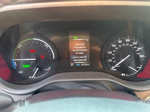 2022 Toyota Sienna XLE FWD 8-Passenger (Natl)